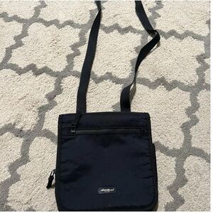 Unisex Eddie Bauer Black Crossbody Bag